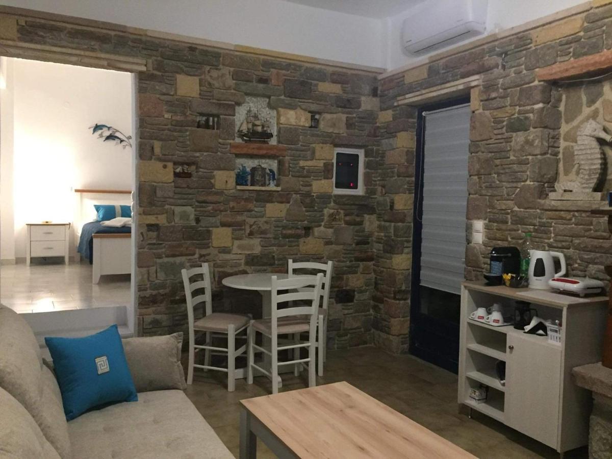 Iliopoulos Apartments Mourteri Exterior photo