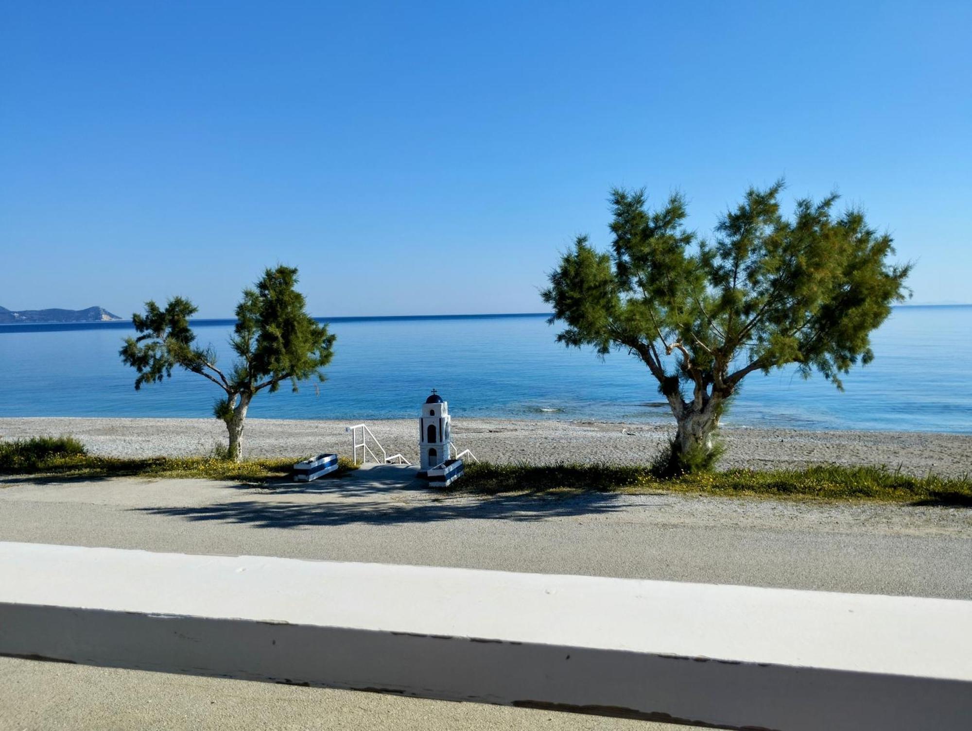 Iliopoulos Apartments Mourteri Exterior photo