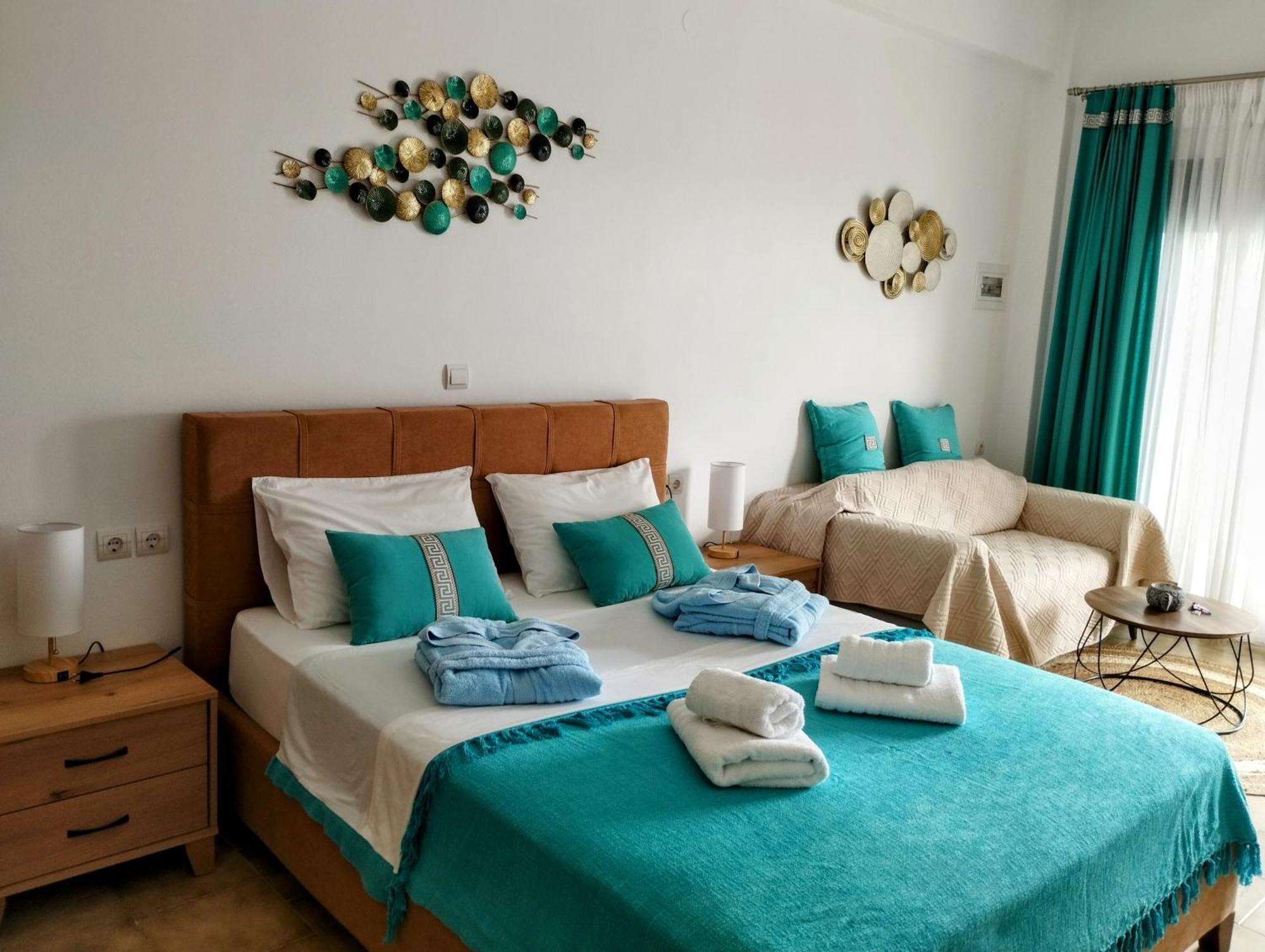 Iliopoulos Apartments Mourteri Exterior photo